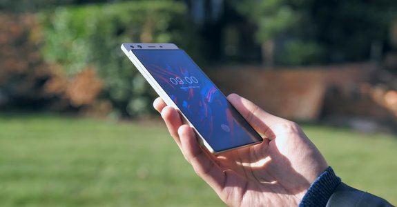 Doogee Mix 4 - stylish frameless slider