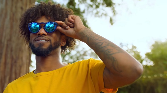The new generation of smart glasses Snapchat Spectacles