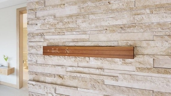 Mui - smart wooden throw