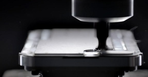 iPhone is losing momentum, thousands of people left without work