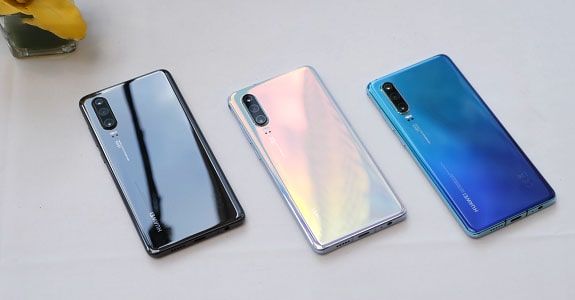 Huawei P30 and Huawei P30 Pro - the whole universe in one photo